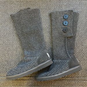 UGG • Gray Cardy Knit Boots • Size 7